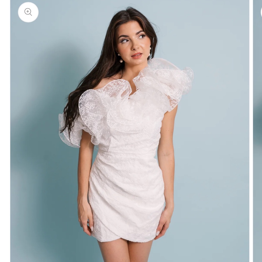 One shoulder white dress